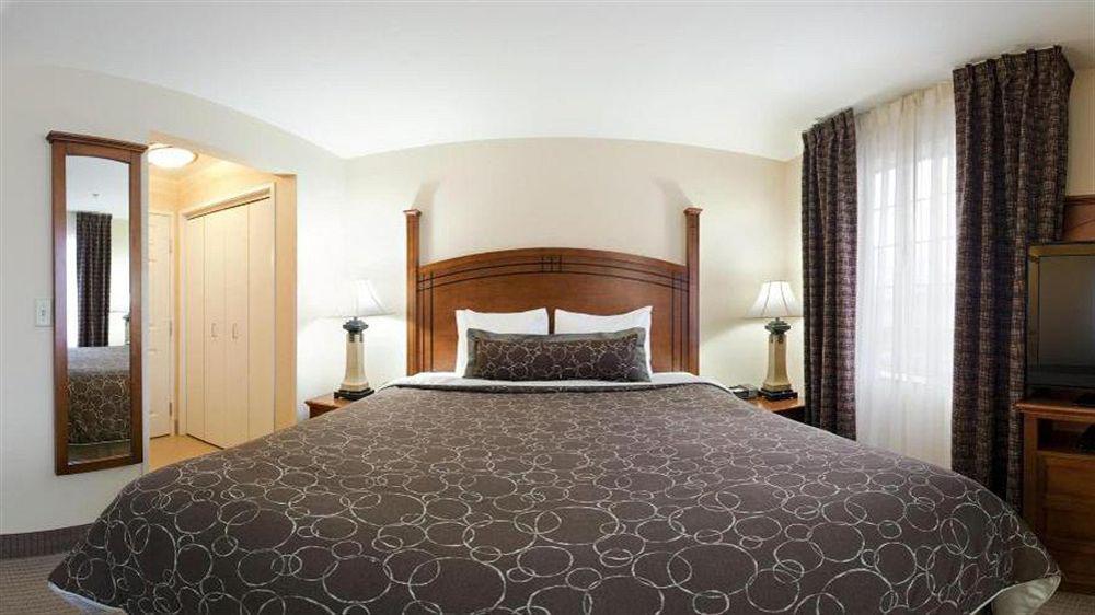 Staybridge Suites Reno Nevada By Ihg Exterior photo